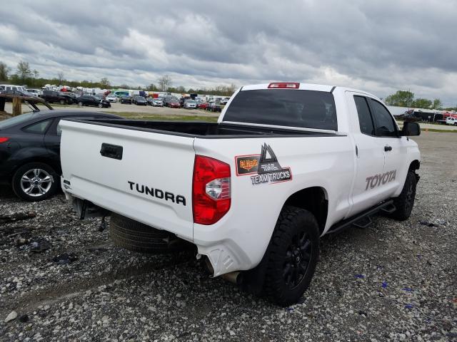 Photo 3 VIN: 5TFUW5F10KX808193 - TOYOTA TUNDRA DOU 