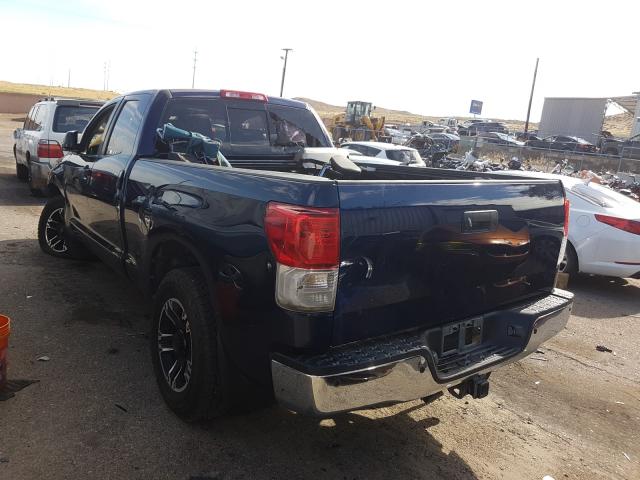 Photo 2 VIN: 5TFUW5F11AX106530 - TOYOTA TUNDRA DOU 