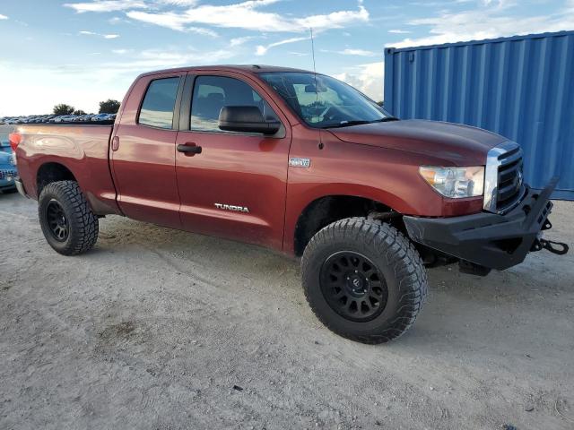 Photo 3 VIN: 5TFUW5F11AX127815 - TOYOTA TUNDRA DOU 