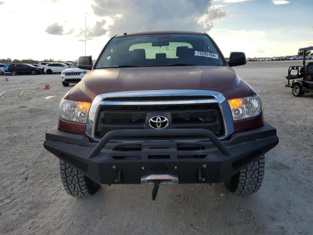 Photo 4 VIN: 5TFUW5F11AX127815 - TOYOTA TUNDRA DOU 