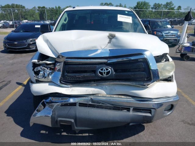 Photo 5 VIN: 5TFUW5F11CX256706 - TOYOTA TUNDRA 