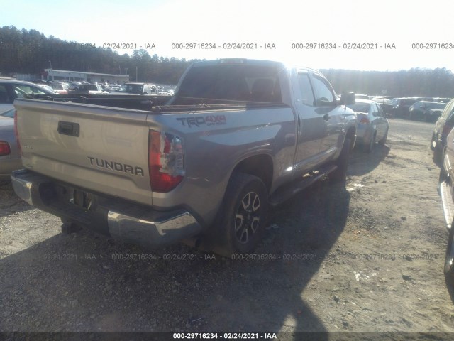 Photo 3 VIN: 5TFUW5F11EX323744 - TOYOTA TUNDRA 4WD TRUCK 