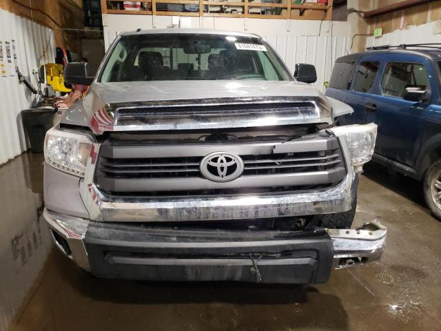 Photo 4 VIN: 5TFUW5F11FX460037 - TOYOTA TUNDRA 