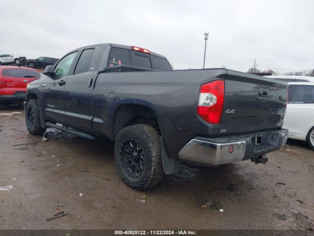 Photo 2 VIN: 5TFUW5F11FX475380 - TOYOTA TUNDRA 