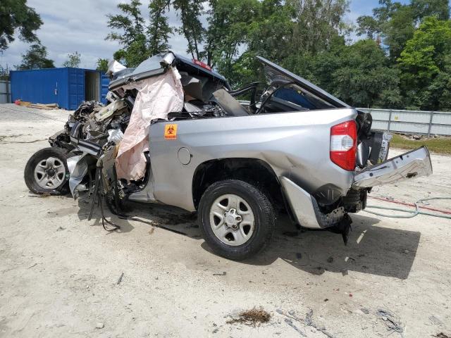 Photo 1 VIN: 5TFUW5F11GX572385 - TOYOTA TUNDRA DOU 