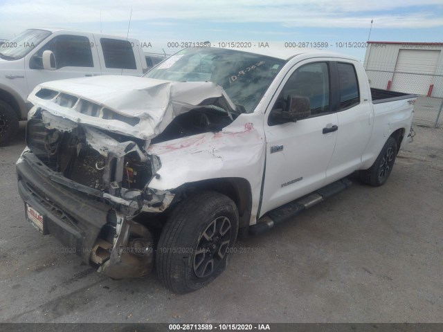 Photo 1 VIN: 5TFUW5F11HX596347 - TOYOTA TUNDRA 4WD 