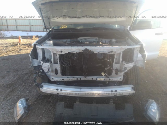 Photo 9 VIN: 5TFUW5F11JX712880 - TOYOTA TUNDRA 4WD 