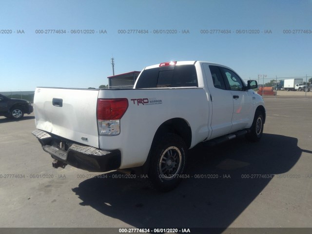 Photo 3 VIN: 5TFUW5F12BX180007 - TOYOTA TUNDRA 4WD TRUCK 