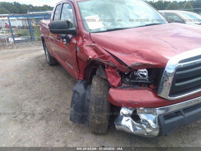 Photo 5 VIN: 5TFUW5F12BX186518 - TOYOTA TUNDRA 4WD TRUCK 