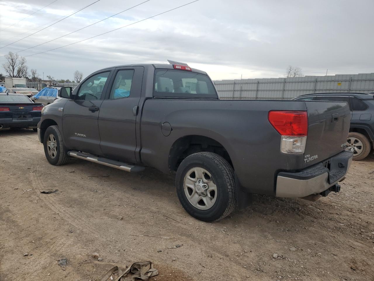 Photo 1 VIN: 5TFUW5F12CX246427 - TOYOTA TUNDRA 