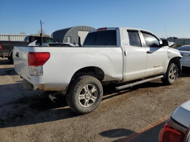 Photo 2 VIN: 5TFUW5F12CX256875 - TOYOTA TUNDRA DOU 