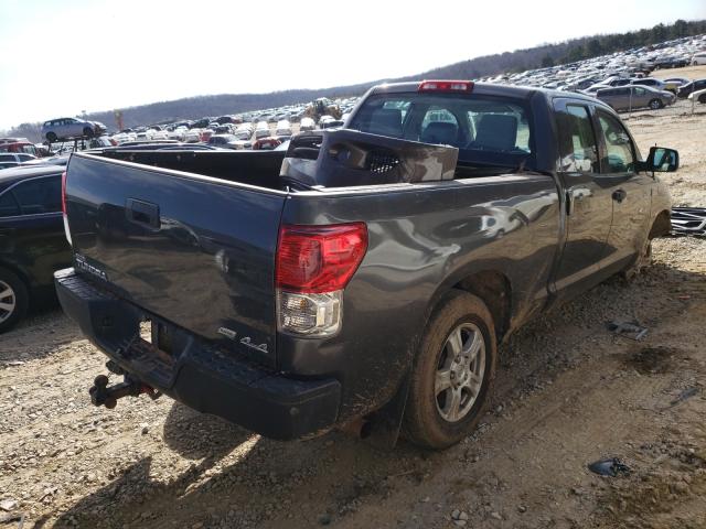 Photo 3 VIN: 5TFUW5F12DX317367 - TOYOTA TUNDRA DOU 