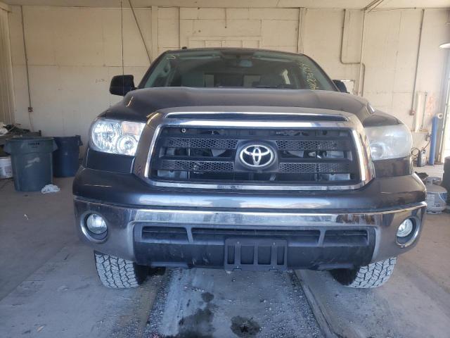 Photo 4 VIN: 5TFUW5F12DX322570 - TOYOTA TUNDRA 