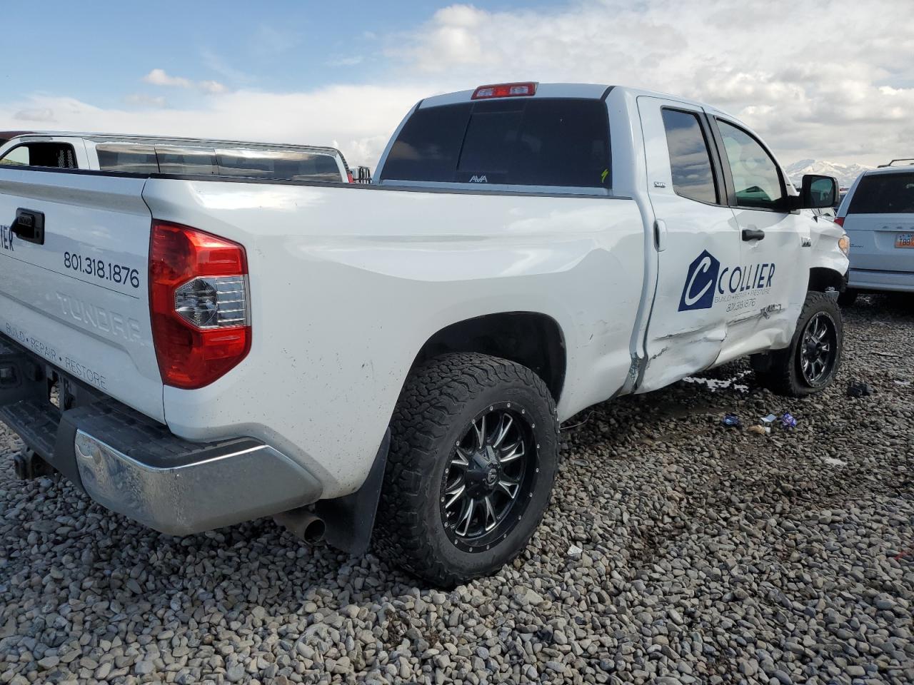 Photo 2 VIN: 5TFUW5F12FX427936 - TOYOTA TUNDRA 