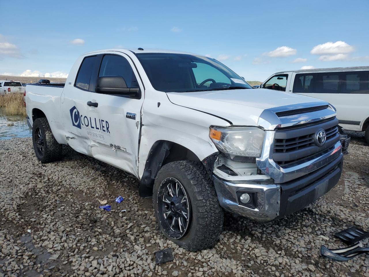 Photo 3 VIN: 5TFUW5F12FX427936 - TOYOTA TUNDRA 