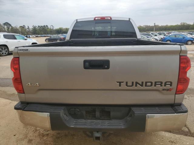 Photo 5 VIN: 5TFUW5F12GX559824 - TOYOTA TUNDRA DOU 