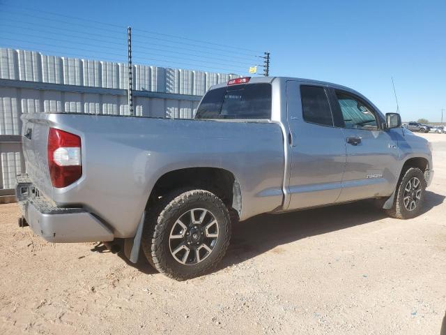 Photo 2 VIN: 5TFUW5F12HX597880 - TOYOTA TUNDRA DOU 