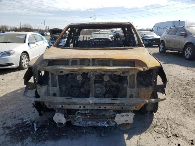 Photo 4 VIN: 5TFUW5F12HX646995 - TOYOTA TUNDRA DOU 