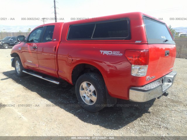 Photo 2 VIN: 5TFUW5F13AX117934 - TOYOTA TUNDRA 4WD TRUCK 