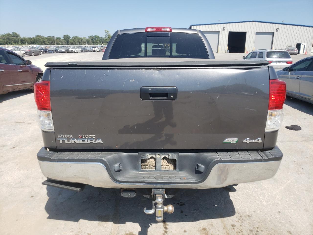 Photo 5 VIN: 5TFUW5F13BX160090 - TOYOTA TUNDRA 