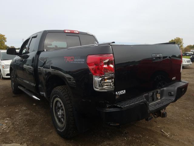 Photo 2 VIN: 5TFUW5F13BX195082 - TOYOTA TUNDRA DOU 