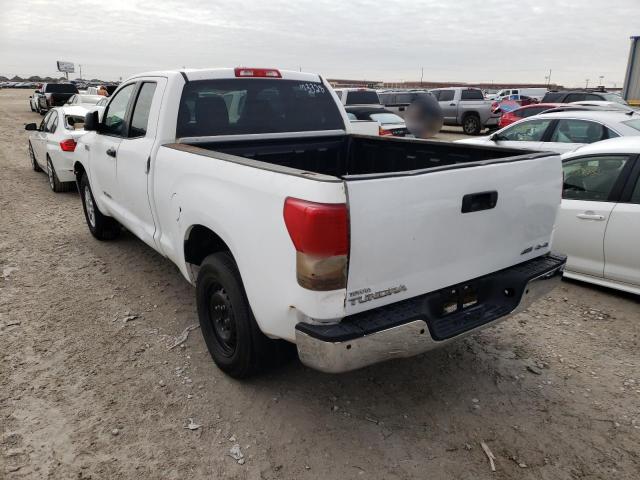 Photo 2 VIN: 5TFUW5F13BX202418 - TOYOTA TUNDRA DOU 