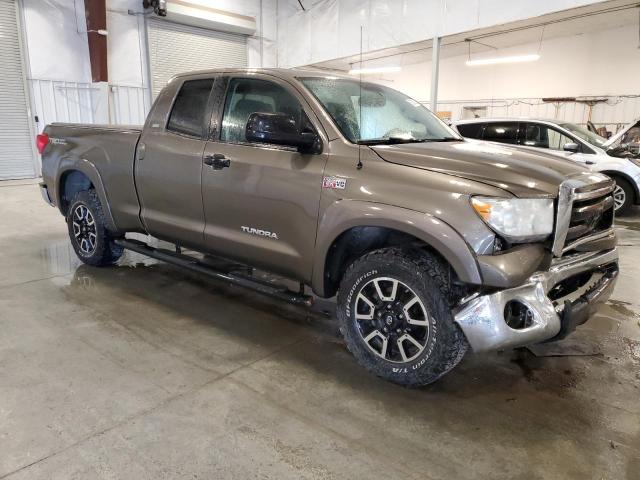 Photo 3 VIN: 5TFUW5F13CX248381 - TOYOTA TUNDRA 