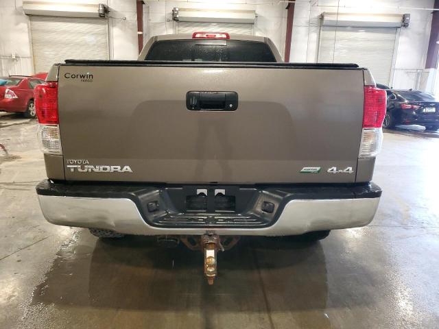 Photo 5 VIN: 5TFUW5F13CX248381 - TOYOTA TUNDRA 