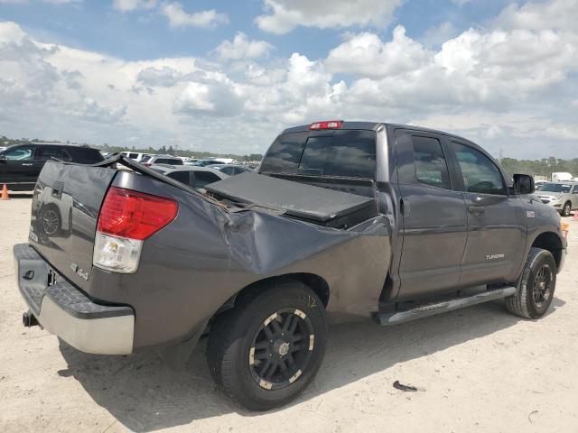 Photo 2 VIN: 5TFUW5F13CX261521 - TOYOTA TUNDRA DOU 