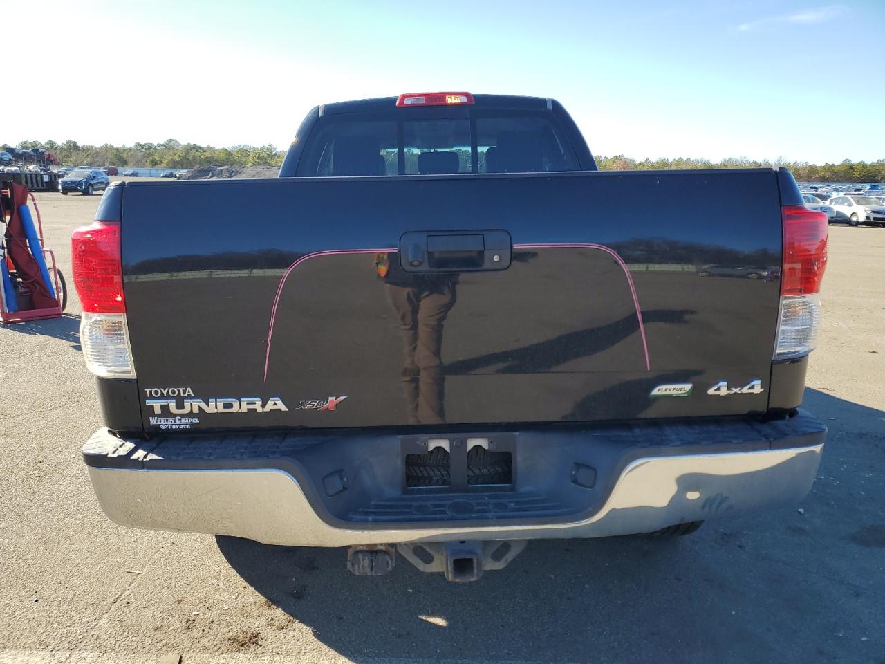 Photo 5 VIN: 5TFUW5F13DX318768 - TOYOTA TUNDRA 