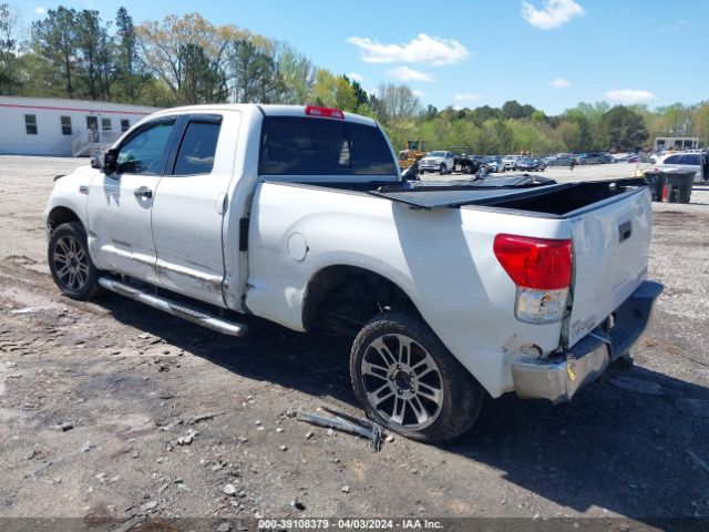 Photo 2 VIN: 5TFUW5F13DX319175 - TOYOTA TUNDRA 