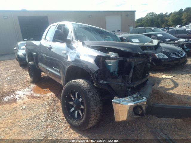 Photo 0 VIN: 5TFUW5F13GX500829 - TOYOTA TUNDRA 4WD TRUCK 