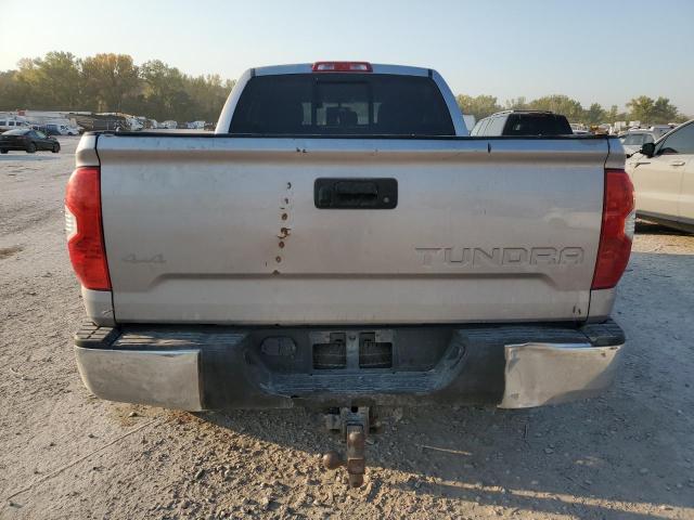 Photo 5 VIN: 5TFUW5F13HX656919 - TOYOTA TUNDRA DOU 