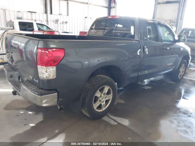 Photo 3 VIN: 5TFUW5F14AX099301 - TOYOTA TUNDRA 