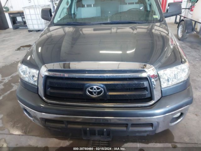 Photo 5 VIN: 5TFUW5F14AX099301 - TOYOTA TUNDRA 