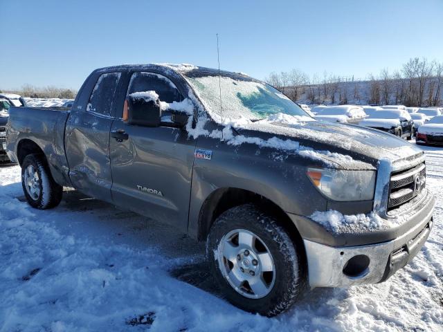 Photo 3 VIN: 5TFUW5F14AX106151 - TOYOTA TUNDRA DOU 