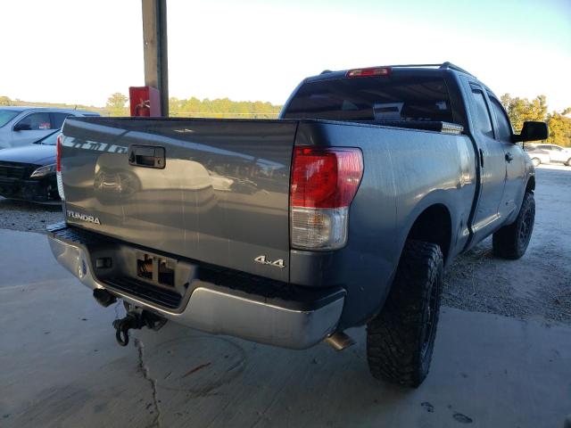 Photo 3 VIN: 5TFUW5F14AX106750 - TOYOTA TUNDRA DOU 