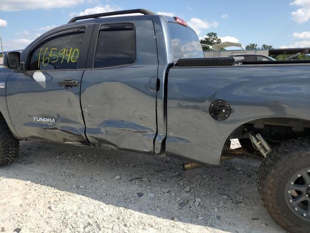 Photo 8 VIN: 5TFUW5F14AX106750 - TOYOTA TUNDRA DOU 