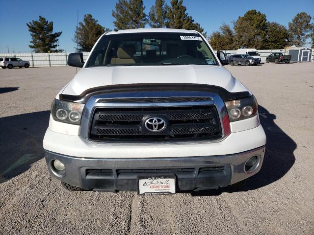 Photo 4 VIN: 5TFUW5F14AX115206 - TOYOTA TUNDRA DOU 