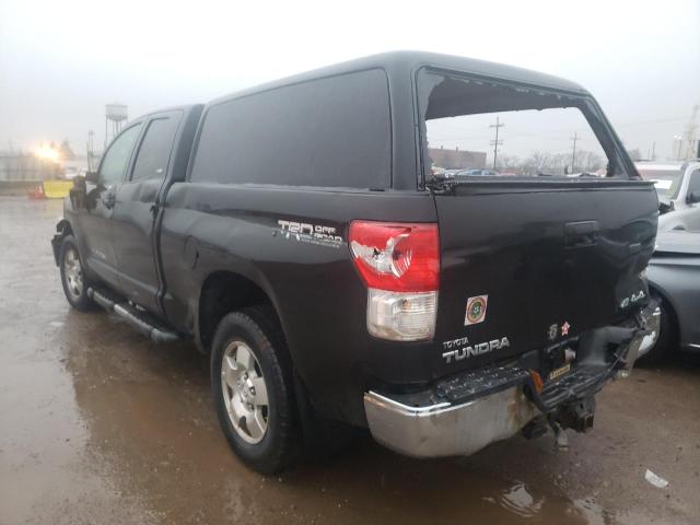 Photo 2 VIN: 5TFUW5F14BX181708 - TOYOTA TUNDRA DOU 