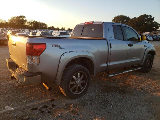 Photo 2 VIN: 5TFUW5F14DX275414 - TOYOTA TUNDRA 