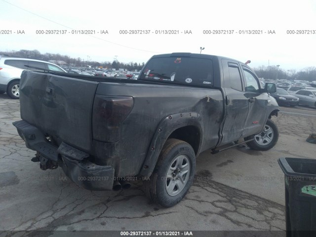 Photo 3 VIN: 5TFUW5F14DX315765 - TOYOTA TUNDRA 4WD TRUCK 