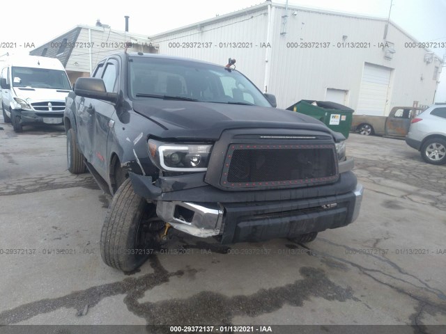 Photo 5 VIN: 5TFUW5F14DX315765 - TOYOTA TUNDRA 4WD TRUCK 