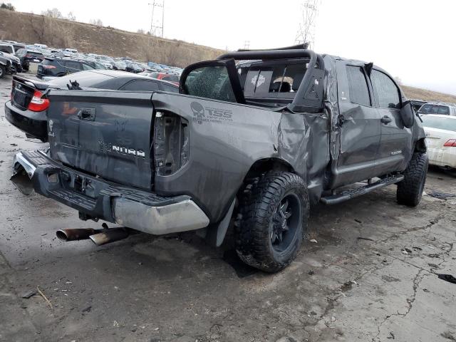 Photo 2 VIN: 5TFUW5F14EX327514 - TOYOTA TUNDRA DOU 