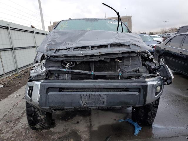 Photo 4 VIN: 5TFUW5F14EX327514 - TOYOTA TUNDRA DOU 