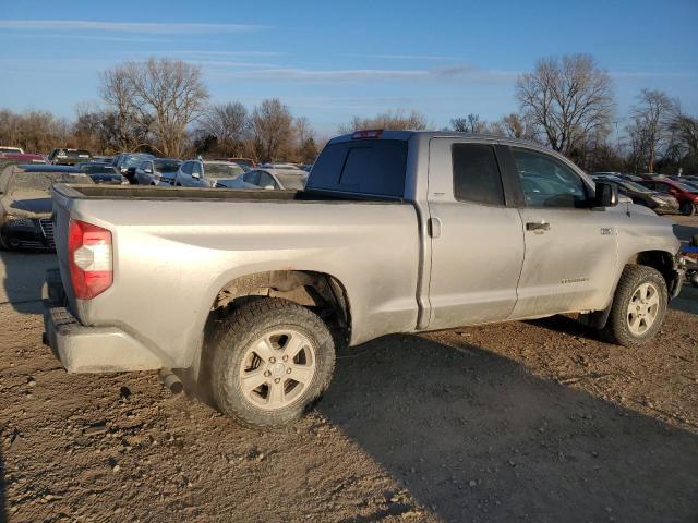 Photo 2 VIN: 5TFUW5F14EX401739 - TOYOTA TUNDRA DOU 