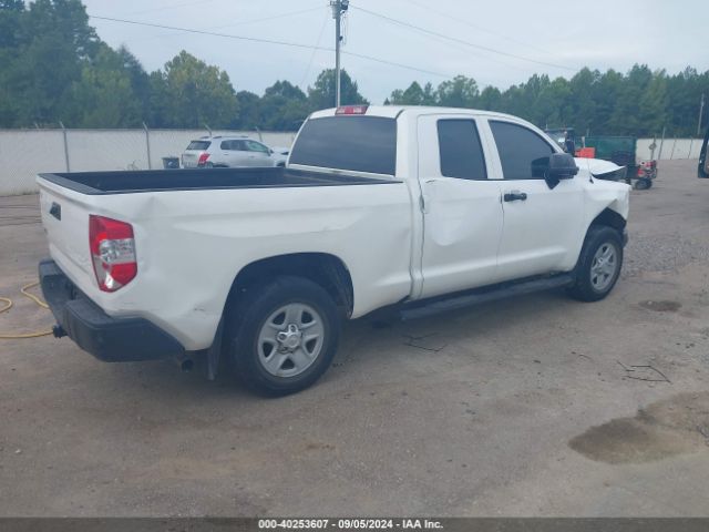 Photo 3 VIN: 5TFUW5F14JX737725 - TOYOTA TUNDRA 