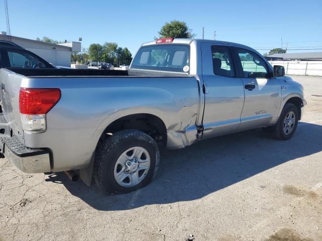 Photo 2 VIN: 5TFUW5F15BX181331 - TOYOTA TUNDRA 