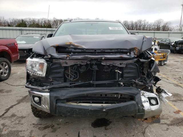 Photo 4 VIN: 5TFUW5F15EX366399 - TOYOTA TUNDRA DOU 