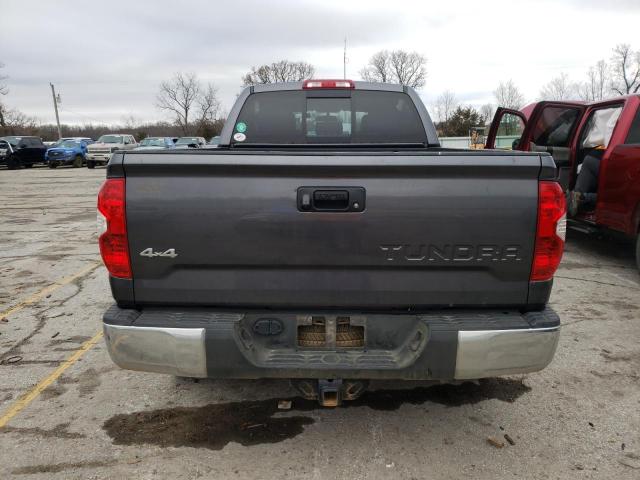 Photo 5 VIN: 5TFUW5F15EX366399 - TOYOTA TUNDRA DOU 